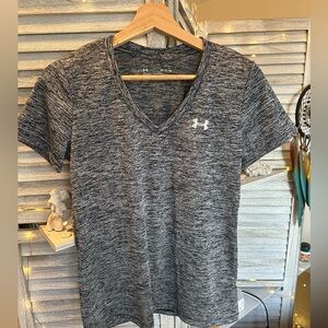 V-Neck Performance Athletic Tee Short Sleeve Workout Top Size M
